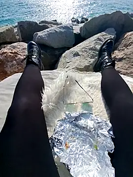 SexyErola27 online show from 28, 2, 2025