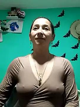 emilypoppy3 online show from 15, 2, 2025