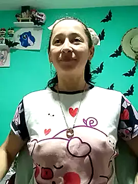 emilypoppy3 online show from 17, 2, 2025