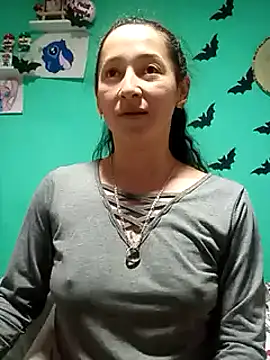 emilypoppy3 online show from 20, 2, 2025