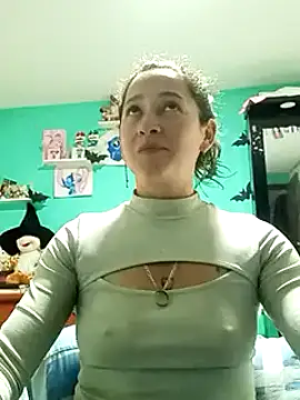 emilypoppy3 online show from 4, 3, 2025