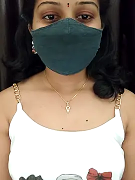 Angleannie online show from 13, 4, 2026