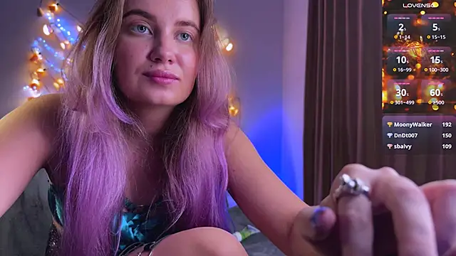 Femdom Lola online show from 26, 12, 2024