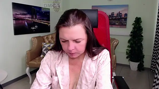 Lily flower7 online show from 18, 6, 2026