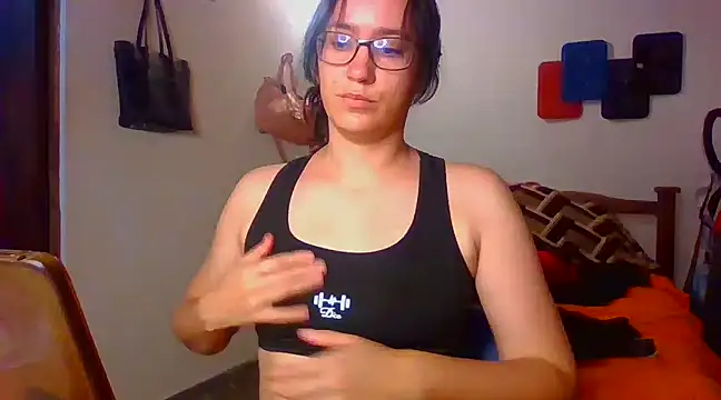 brittanycheeks online show from 23, 3, 2025