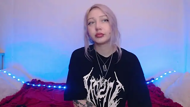 Emily hardcore online show from 25, 11, 2025