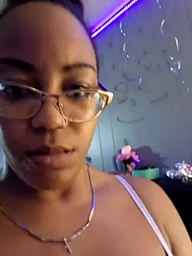 samone9 online show from 14, 2, 2025