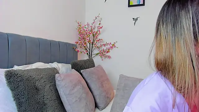 Snapshot of im_sarah34 chatting on 18, 1, 2025 im sarah34 online show from 18, 1, 2025