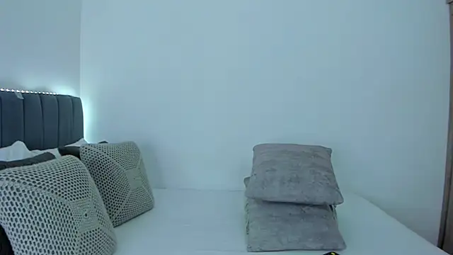 im sarah34 online show from 12, 7, 2026
