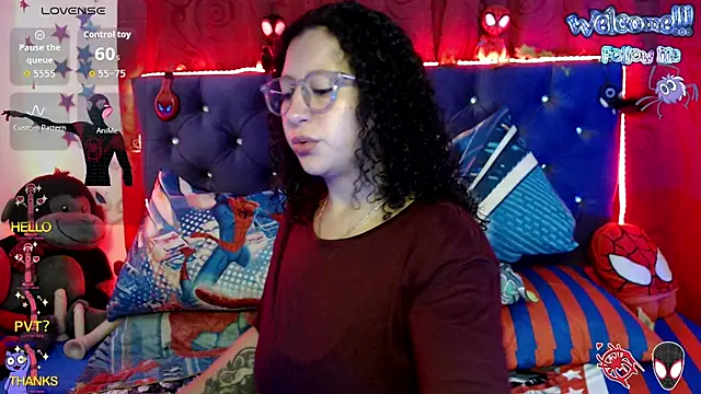 Snapshot of Bigsexycat chatting on 10, 10, 2025 Bigsexycat online show from 10, 10, 2025