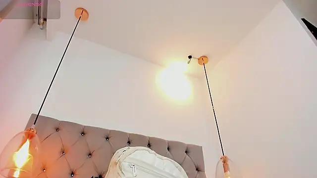 AnnPrices online show from 21, 2, 2025