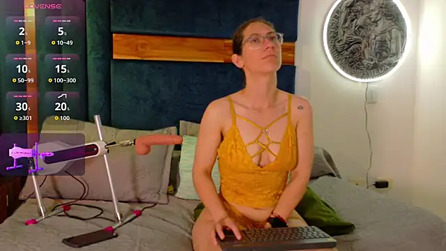 Andromeda-jade online show from 3, 12, 2025