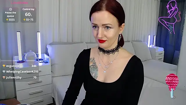 Snapshot of ElisaJane chatting on 12, 1, 2025 ElisaJane online show from 12, 1, 2025
