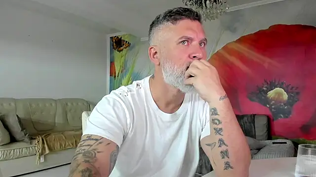 BlowMyXXL online show from 28, 3, 2026