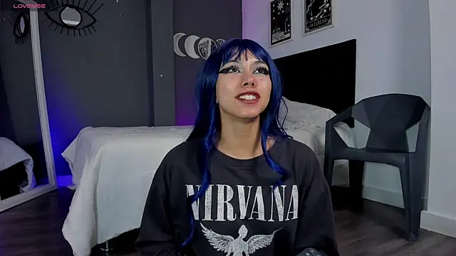 Snapshot of Raven_Witch_ chatting on 2, 3, 2025 Raven Witch online show from 2, 3, 2025