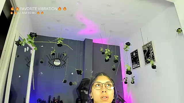 Raven Witch  online show from 24, 3, 2026