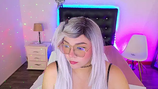 Snapshot of Cuckold_lover69 chatting on 18, 12, 2024 Cuckold lover69 online show from 18, 12, 2024