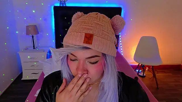 Cuckold lover69 online show from 27, 12, 2024