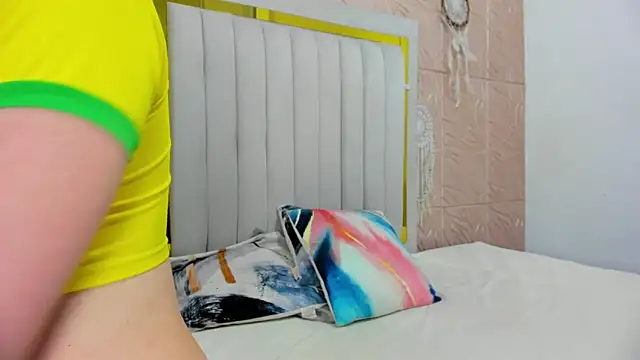 Snapshot of Ammy_Connor1 chatting on 3, 11, 2025 Ammy Connor1 online show from 3, 11, 2025