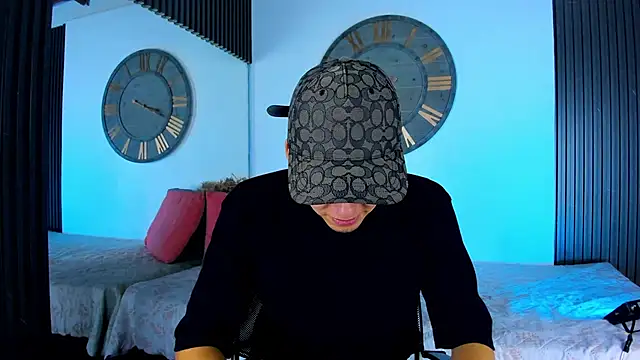 Mike 0233  online show from 9, 2, 2025