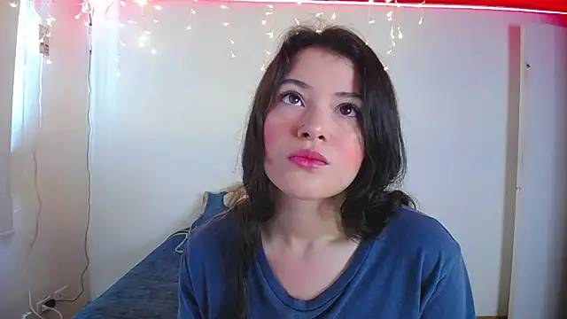 juli05star20 online show from 17, 12, 2024