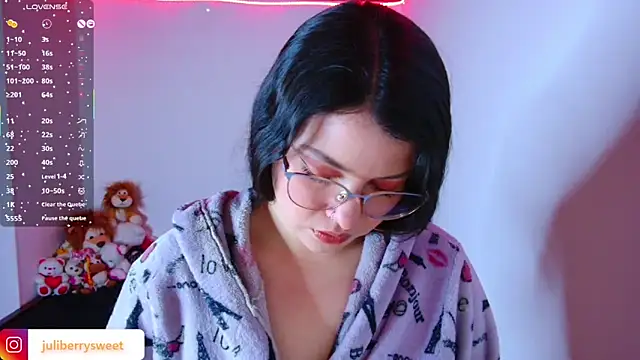 juli05star20 online show from 9, 11, 2025