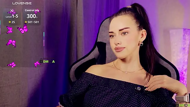 -CrazyAnna- online show from 10, 3, 2026