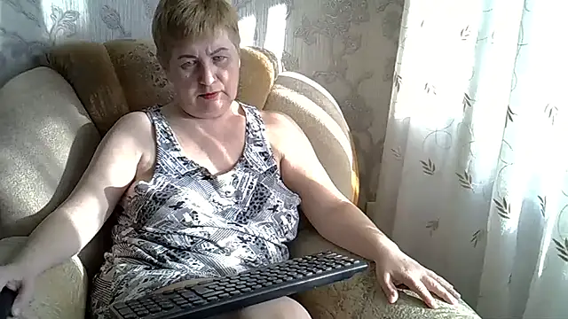 NicoleOlla online show from 17, 3, 2025