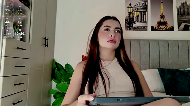 Snapshot of caralella chatting on 8, 5, 2026 caralella online show from 8, 5, 2026