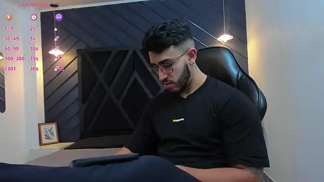 Liam Kleiin online show from 17, 10, 2025