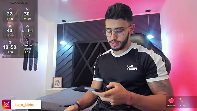 Liam Kleiin online show from 15, 11, 2025