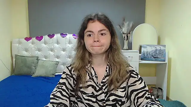 TinaRedly online show from 19, 9, 2025