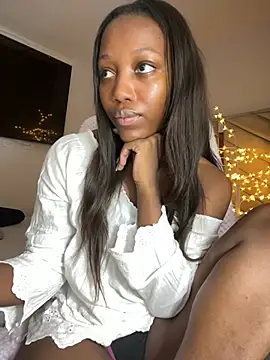 kellya  online show from 22, 4, 2026