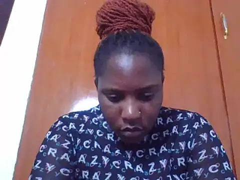 Whimsicalwillow online show from 26, 2, 2025