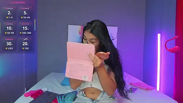 MadissonShakur online show from 16, 9, 2025