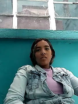 Snapshot of megan_collins96 chatting on 11, 2, 2025 megan collins96 online show from 11, 2, 2025