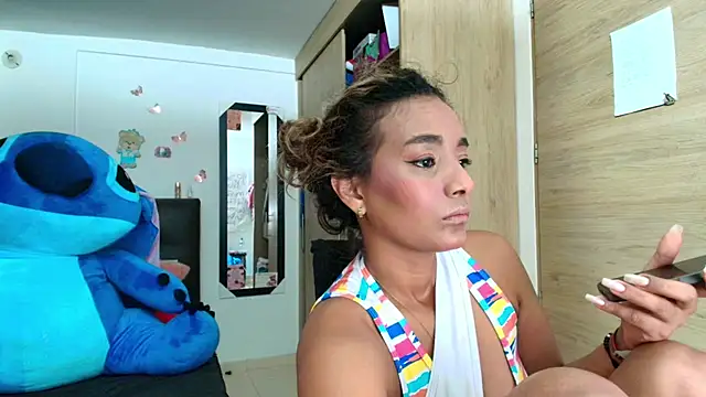 Snapshot of megan_collins96 chatting on 18, 4, 2026 megan collins96 online show from 18, 4, 2026