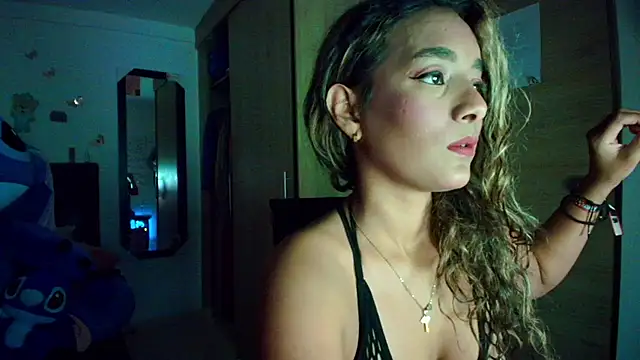 Snapshot of megan_collins96 chatting on 20, 4, 2026 megan collins96 online show from 20, 4, 2026