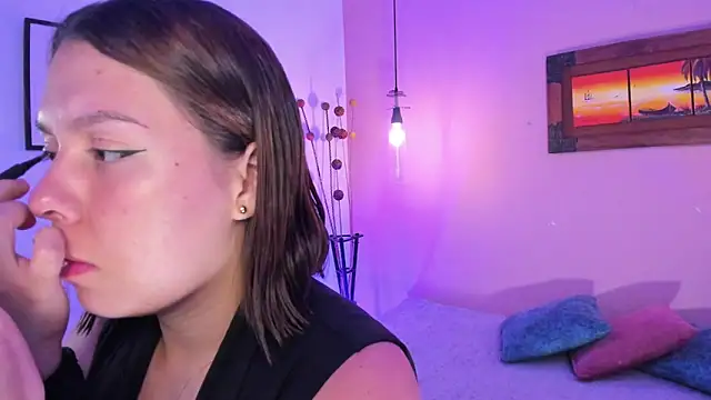 Snapshot of ArianaBaker chatting on 11, 3, 2025 ArianaBaker online show from 11, 3, 2025