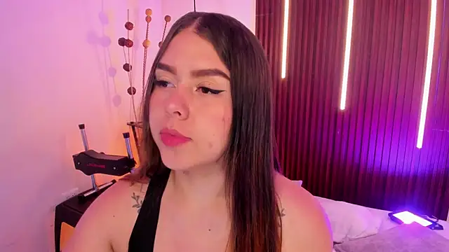 ArianaBaker online show from 20, 4, 2026