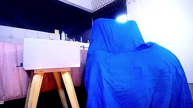 bellatrixx 69 online show from 5, 11, 2025