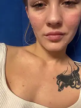 Snapshot of DreamGirl-777 chatting on 3, 11, 2025 DreamGirl-777 online show from 3, 11, 2025