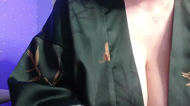 missdaniels online show from 28, 12, 2024