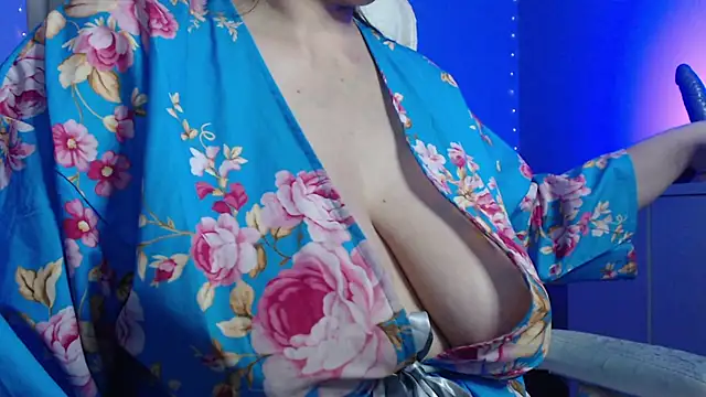 missdaniels online show from 4, 1, 2025