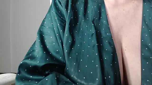 missdaniels online show from 26, 9, 2025