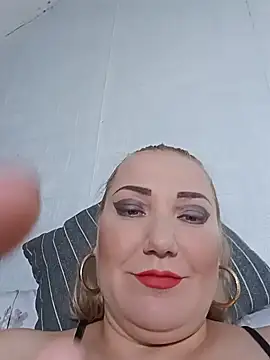 EmmaQueen4 online show from 24, 6, 2026