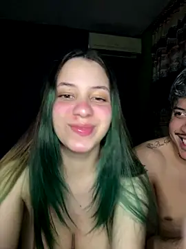 Snapshot of MakioAndUzuii chatting on 13, 9, 2025 MakioAndUzuii online show from 13, 9, 2025