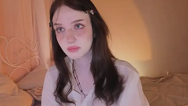 Snapshot of ELLIEJAY chatting on 19, 10, 2025 ELLIEJAY online show from 19, 10, 2025