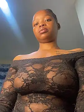 Snapshot of SexxyLunar chatting on 7, 1, 2025 SexxyLunar online show from 7, 1, 2025