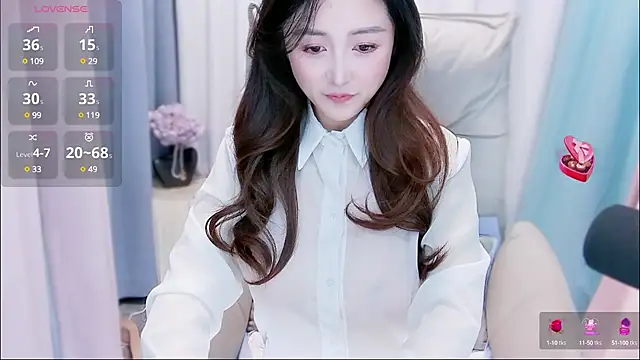 Liiniie-Lovers online show from 4, 1, 2025